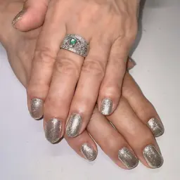 💅🏻伸びても気にならない💅🏻美フォルム♪カラーorラメグラデーション（※オフ有り)