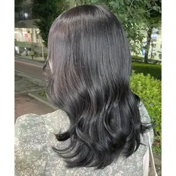 人気No.1！新規限定価格✨　　ダメージレス　イルミナカラー　+ サラ艶　トリートメント