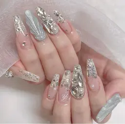 ［スカルプ］持込デザイン180分アート💕パーツつし放題