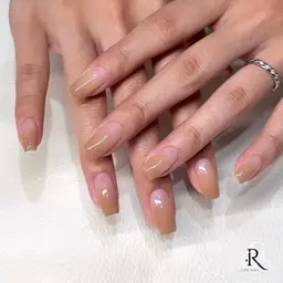 『フォルム重視・ちゅるん感✨』ワンカラーネイル💅《オフなし》
