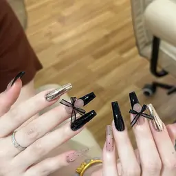 チップ長さ出し10本&アートし放題(パーツ込み)★150分間