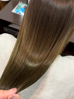 💘ポイントストレート💘➕💚髪質改善トリートメント💚