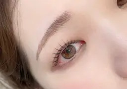 パリジェンヌラッシュリフト《アイSh＋コーティング》￥5980