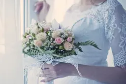 ✨👰‍♀️ ブライダル美容整体+頭蓋小顔調整 120分👰‍♀️✨猫背/巻き肩/肩甲骨/姿勢/小顔