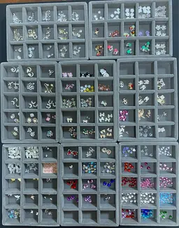 パーツ1つ50円～1500円