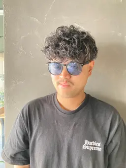 【メンズ限定】カット+ブリーチカラー