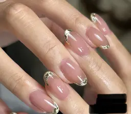 【自爪ジェル】ガラスフレンチORフレンチ（ベース有り）￥7560→￥5660