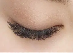 期間限定🌸全員クーポン💓  ボリュームラッシュつけ放題  8,800円→7150円❤️