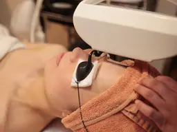 【新規】【毛穴がキュッと引き締まる】顔脱毛1回