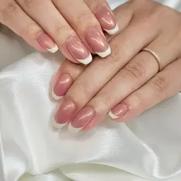 ▪️オフあり▪️【ジェルオフ無料】フィルイン対応☁️フレンチネイル🤍