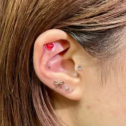 【🌟SNSで話題🌟】耳ツボジュエリー💎お試し2粒