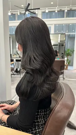 🩶韓国ツヤカラー+自社製トリートメント🩶¥7,744