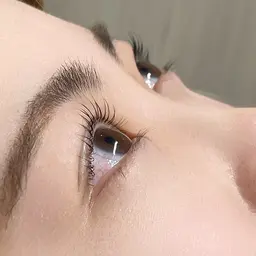 ラッシュリフト