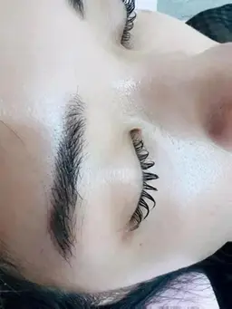 【オフ対応不可】話題の韓国風パーマ上のみ+アイシャンプー+コーディング