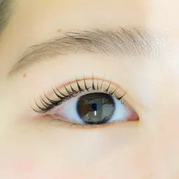 【平日限定┊︎U24ミニモ学割👩🏻‍🎓】🩵まつげパーマ┊︎立ち上げ×カールMixデザイン🩵学生証ご提示必須❕