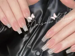 研修モデル ワンカラとラメグラデーション とオフあり