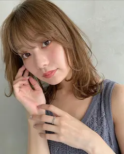 カット+ケアブリーチ+ダメージレスカラー👗💛💛