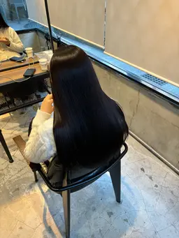 【柔らかくサラサラな手触り💁🏻♀️】縮毛矯正➕最新トリートメント✨