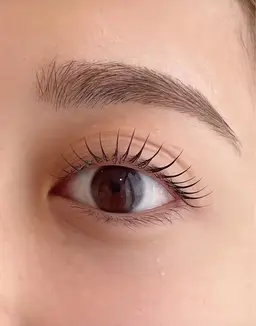 おすすめ❣️🌸ラッシュリフト 上まつげパーマ🌸ダメージ最小限トリートメント付🌟コラーゲンアイパック・美容液付