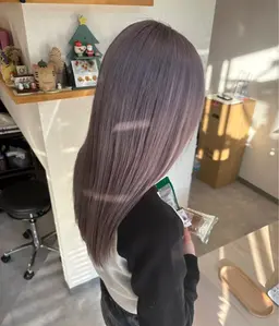 【1月限定🎀】ブリーチリタッチ+フルカラー+保湿TR🥣(ロング料金別)