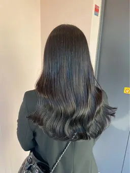 【気分転換に暗くしたい方🖤】ワンカラー➕2stepトリートメント🫧‪🎀