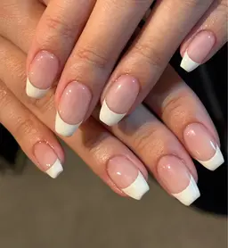 ⚠️必ず掲載情報をご確認ください！〖Jrネイリスト〗【HAND】💫白フレンチネイル練習モデル様🌟パラジェル対応🤍