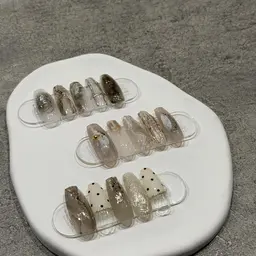 【数名限定】(オフなし)人気デザイン3種🕊️ ※モデル様募集中