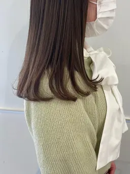 🧖🏻‍♀️🫧 癒されたい方は是非 ♪ 【似合わせカット】+【ヘッドスパ】