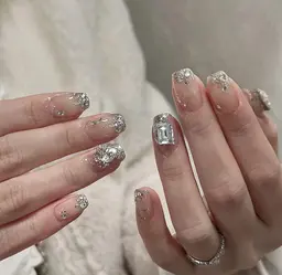 シンプルデザイン+パーツつけ放題