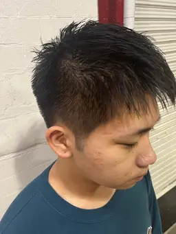 ショートカット+シャンプー+眉毛カット