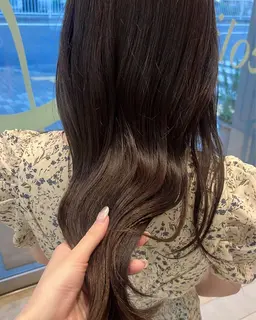 ✨12月限定40%off✨ 髪質改善ワンカラー＋シルクトリートメント＋コテ巻き付🕊️顔まわりカット+1100円＋30分