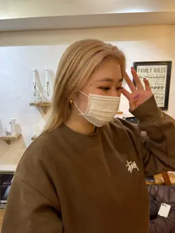 【人気No.3】ブリーチ＋カラー＋超音波KNOLL TR