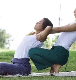 【タイマッサージ120分➕フットバス付き】首肩・腰痛・自律神経の乱れや不眠にもオススメ♪しっかりメンテナンス