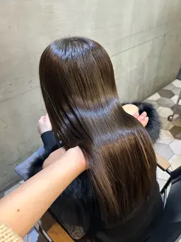 🧡minimo限定🧡【癖うねり広がり髪質改善Mトリートメントセット/美髪/艶髪/酸性矯正/似合わせカット付】