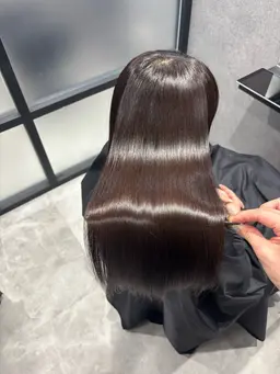 平日限定【ワンランク上の縮毛矯正】美髪矯正+トリートメント