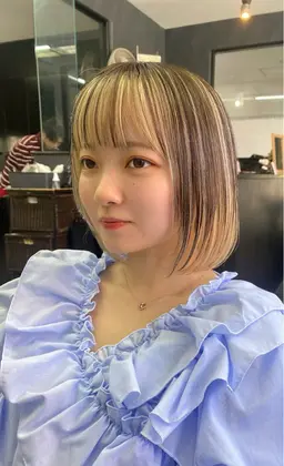 ワンブリーチ+アンブレラカラー+トリートメント+炭酸スパ✨