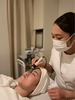 💡【本気の毛穴ケア】超音波ディープ洗浄🫧毛穴全方位ケアコース¥14,520→¥9,350