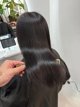 縮毛矯正(リタッチ)+リタッチカラー+カット+プレTr付　¥16300