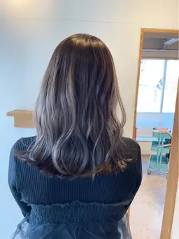 ❣️ミニモ特別価格❣️カット+カラー+トリートメント(メンズ不可)⚠️長さで料金は変わります。表示はショートの料金です