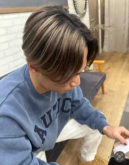 【女性目線のかっこいい陰影感】カット＋ハイライト＋生オイルトリートメント