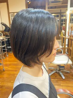 《練習モデル様価格🌟》レディースショートカット+Aujuaトリートメント+マイクロバブル🫧🫧