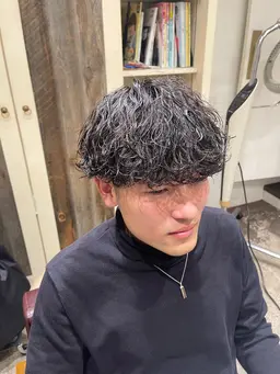 ‼️メンズ限定‼️カット+パーマ+トリートメント