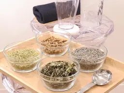 【発汗作用で美肌効果増★】よもぎ蒸し45分＋REVI陶肌ハーブピーリング9900円※メッセージにて予約確定※