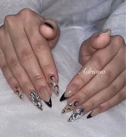 【ご新規様】自爪★持ち込みOK【アートし放題】