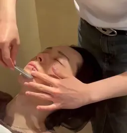 メンズシェービング（お顔剃り・うなじ剃り）