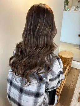 【外国人風🤎🪄】✨ハイライトカラー＋生オイルツヤツヤトリートメント✨