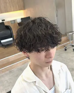 🔴人気No. 1🔴骨格矯正カット＋波巻きスパイラルパーマ🌀