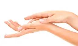 爪補強クリアジェル《ご新規様オフ無料　リピーター様1ヶ月以内オフ無料》