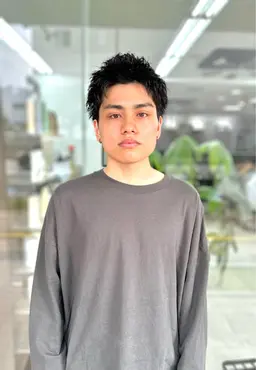 ☆デザインパーマ(シャドウパーマ、フェザーパーマ、スペインカールetc.)+メンズカット✂︎