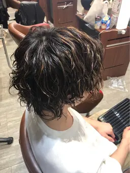 カット＋スパイラルパーマ🌪長さを残したい！😌アフロみたいなのは嫌！🙅🏻‍♂️そんな方にオススメです👀